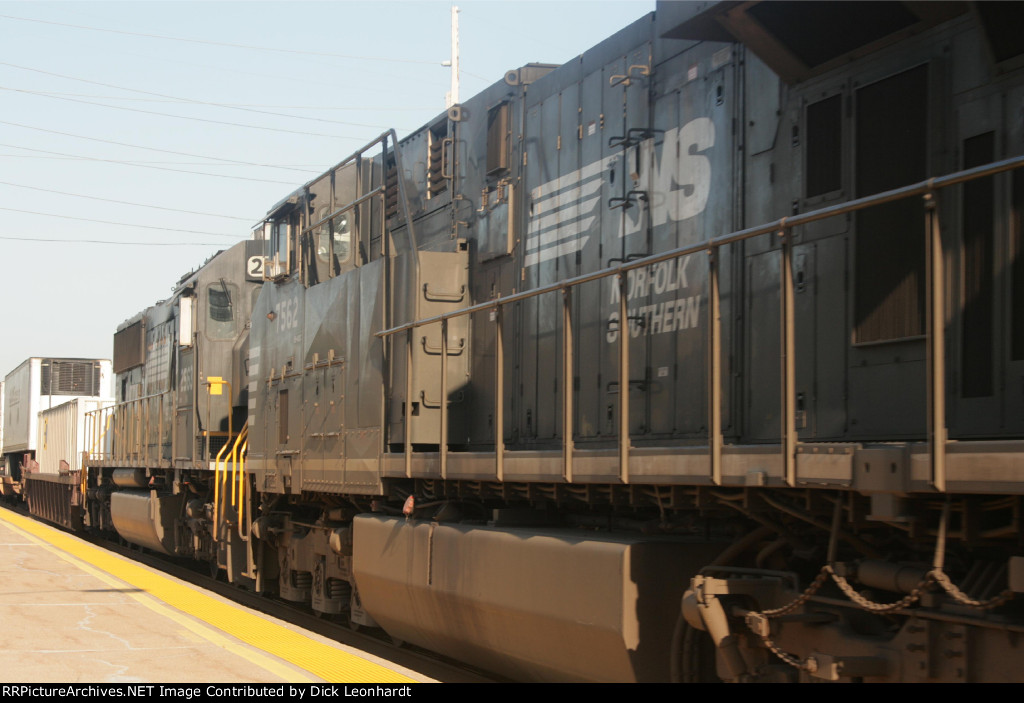 NS 2563